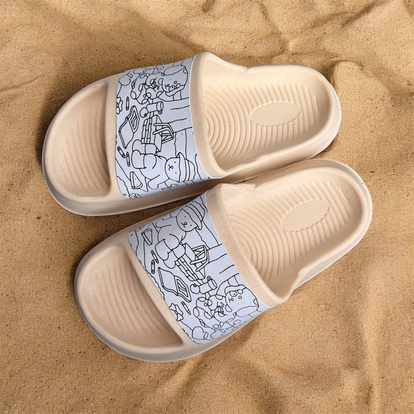 CHINELO DE COLORIR BOBBIE GOODS NUVEM BEGE 26/27 28/29